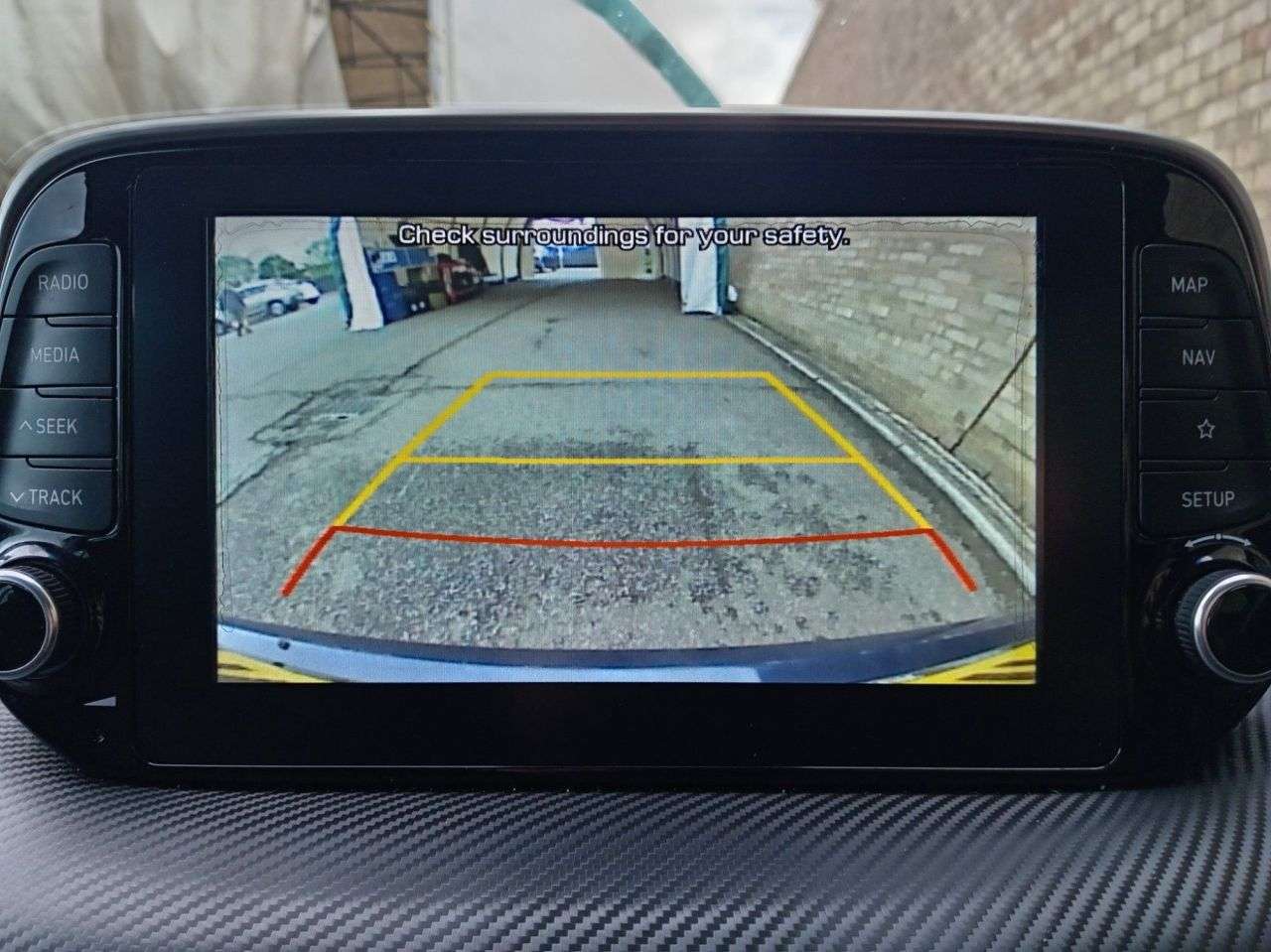 A 2018 HYUNDAI TUCSON 1.6 GDi Blue Drive SE Nav SUV 5dr Petrol Manual Euro 6 (s/s) (132 ps) A 2018 HYUNDAI TUCSON 1.6 GDi Blue Drive SE Nav SUV 5dr Petrol Manual Euro 6 (s/s) (132 ps)