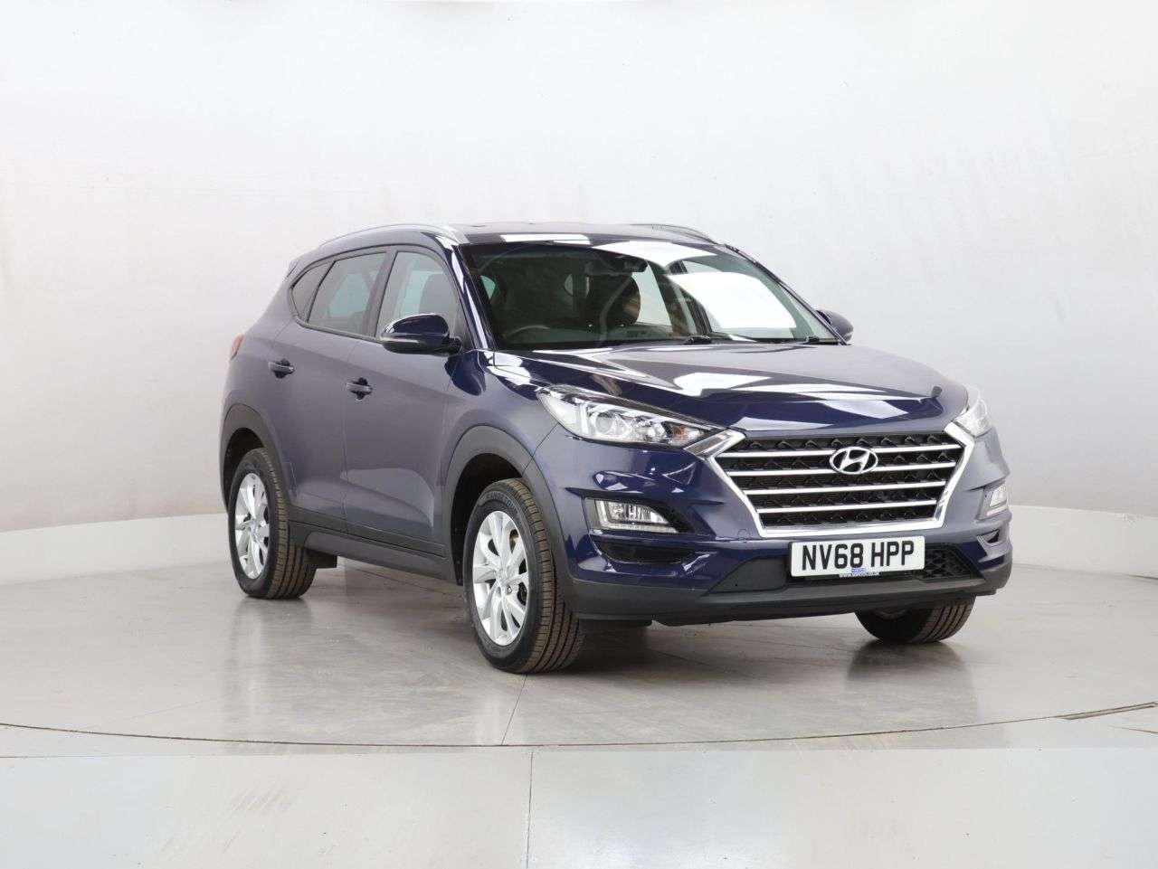 A 2018 HYUNDAI TUCSON 1.6 GDi Blue Drive SE Nav SUV 5dr Petrol Manual Euro 6 (s/s) (132 ps) A 2018 HYUNDAI TUCSON 1.6 GDi Blue Drive SE Nav SUV 5dr Petrol Manual Euro 6 (s/s) (132 ps)