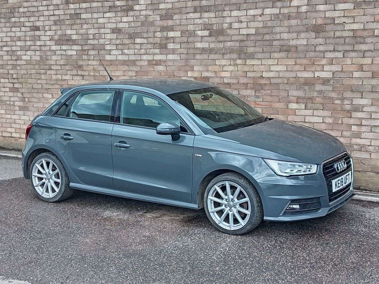 A 2018 AUDI A1 1.4 TFSI S line Sportback 5dr Petrol S Tronic Euro 6 (s/s) (Nav) (125 ps) A 2018 AUDI A1 1.4 TFSI S line Sportback 5dr Petrol S Tronic Euro 6 (s/s) (Nav) (125 ps)