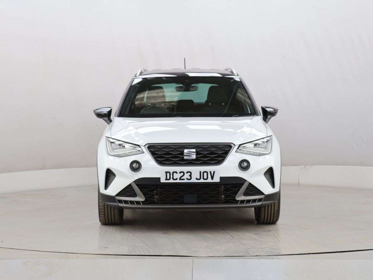 A 2023 SEAT ARONA 1.0 TSI FR SUV 5dr Petrol Manual Euro 6 (s/s) (110 ps) A 2023 SEAT ARONA 1.0 TSI FR SUV 5dr Petrol Manual Euro 6 (s/s) (110 ps)