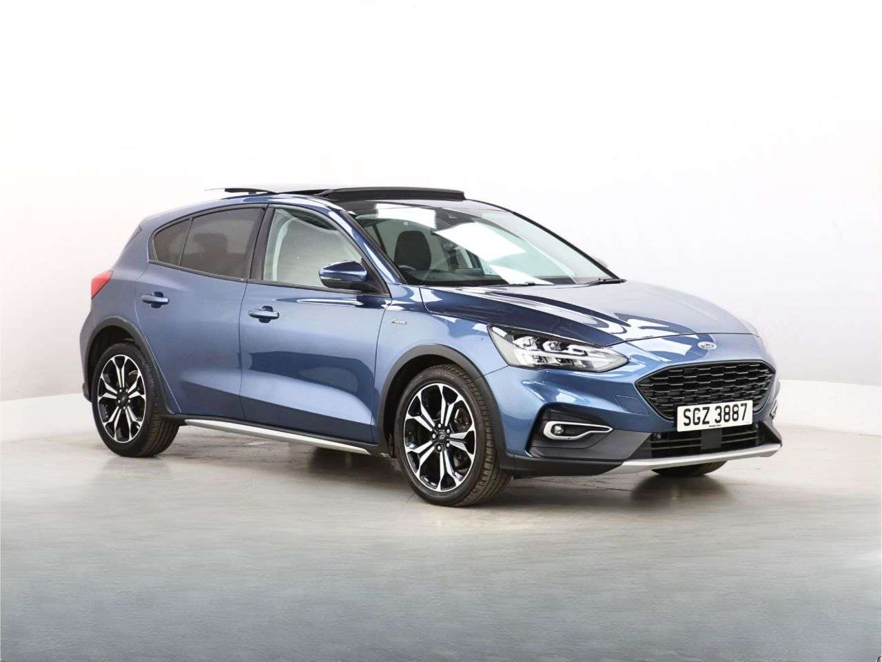 A 2020 FORD FOCUS 1.5 EcoBlue Active X Hatchback 5dr Diesel Auto Euro 6 (s/s) (120 ps) A 2020 FORD FOCUS 1.5 EcoBlue Active X Hatchback 5dr Diesel Auto Euro 6 (s/s) (120 ps)