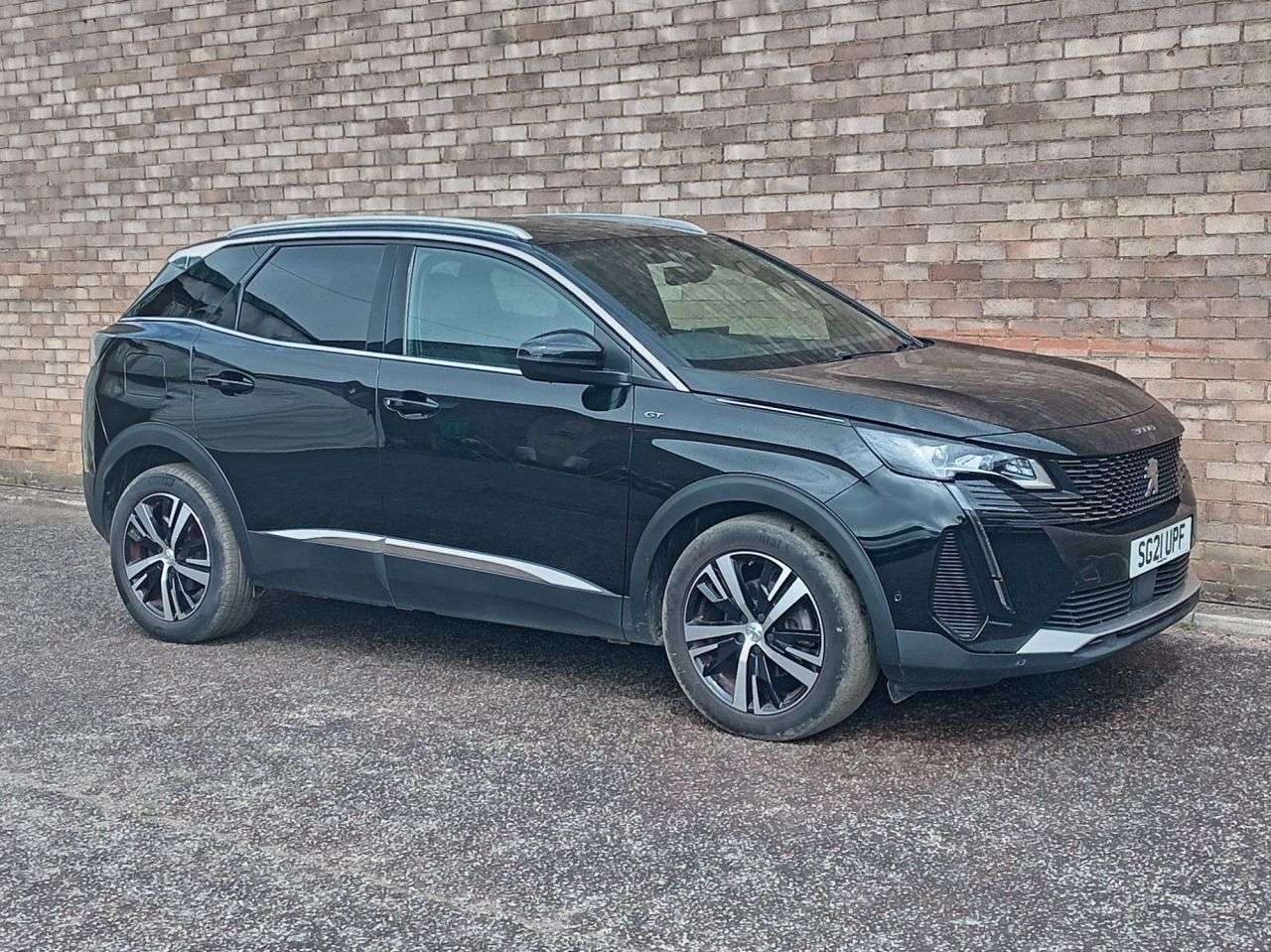 A 2021 PEUGEOT 3008 1.5 BlueHDi GT SUV 5dr Diesel Manual Euro 6 (s/s) (130 ps) A 2021 PEUGEOT 3008 1.5 BlueHDi GT SUV 5dr Diesel Manual Euro 6 (s/s) (130 ps)