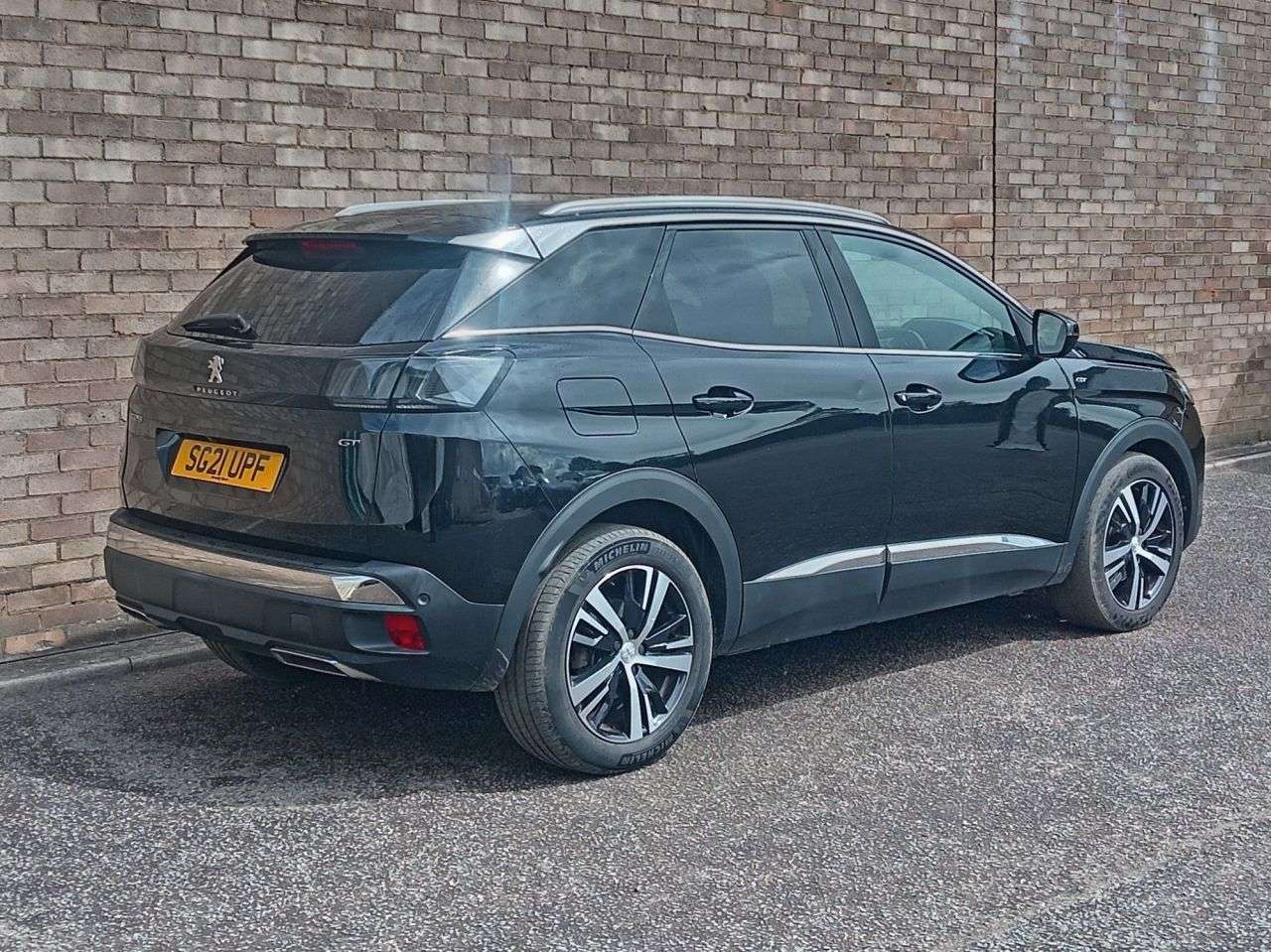 A 2021 PEUGEOT 3008 1.5 BlueHDi GT SUV 5dr Diesel Manual Euro 6 (s/s) (130 ps) A 2021 PEUGEOT 3008 1.5 BlueHDi GT SUV 5dr Diesel Manual Euro 6 (s/s) (130 ps)