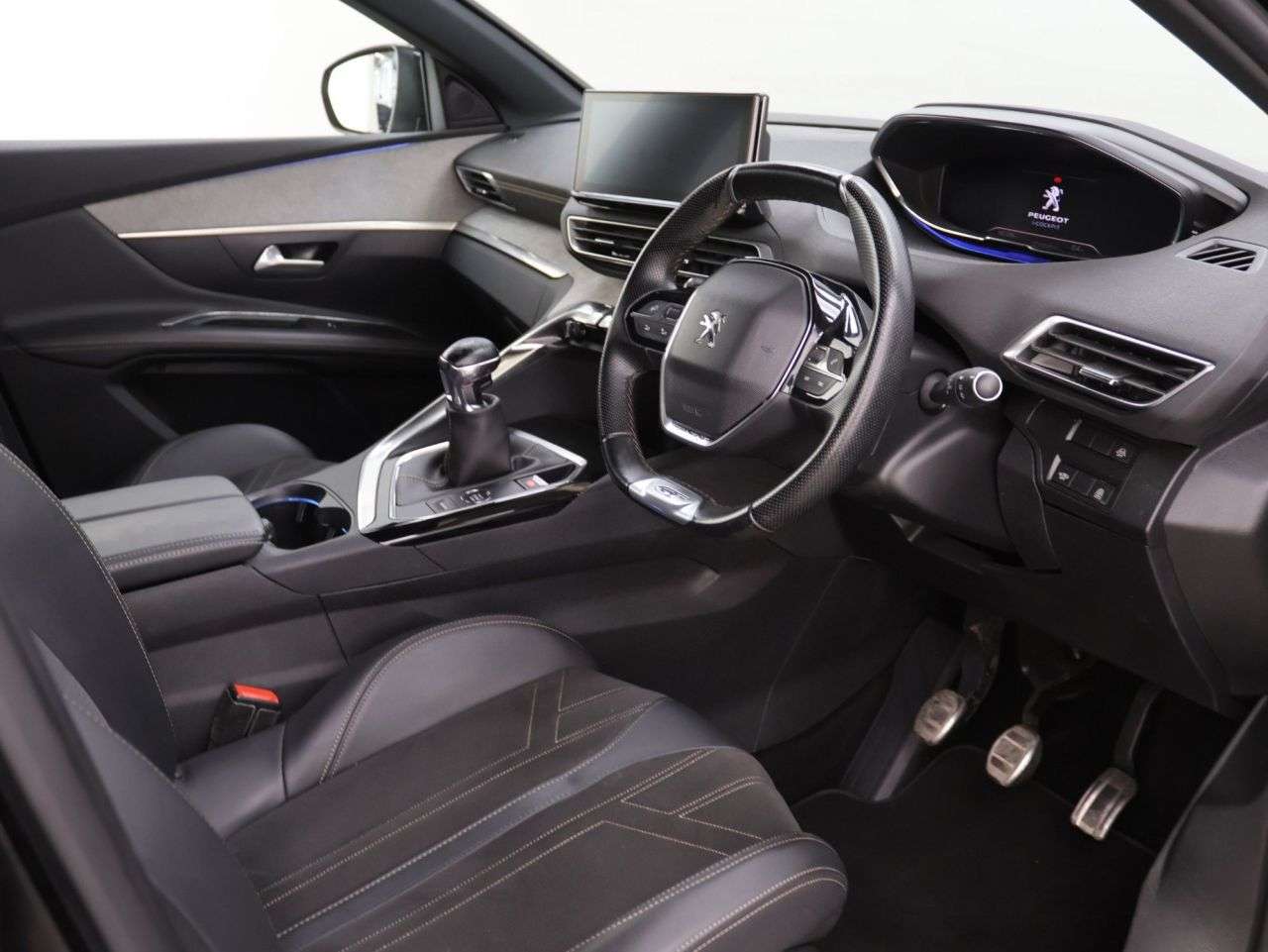 2021 PEUGEOT 3008 2021 PEUGEOT 3008