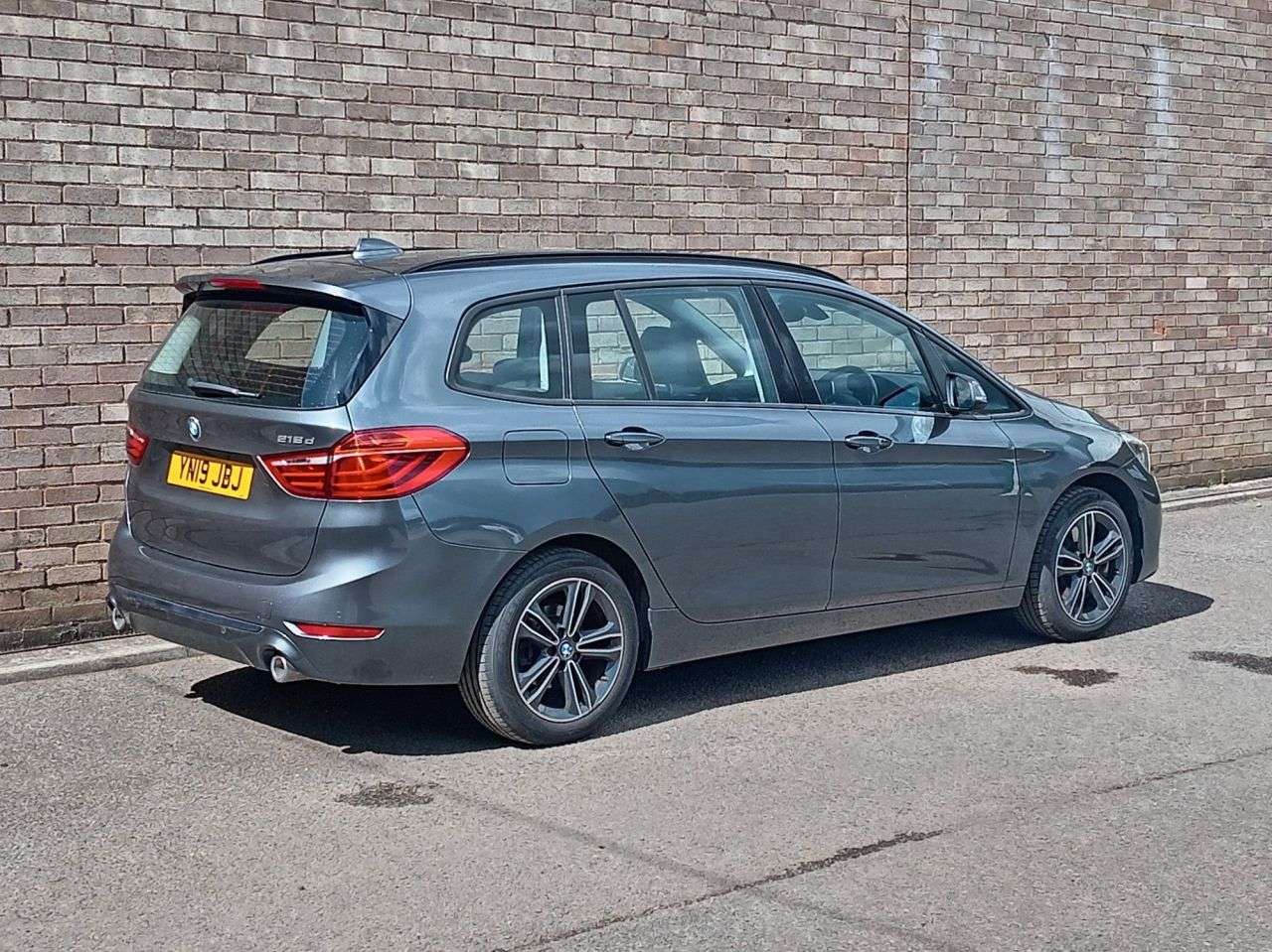 A 2019 BMW 2 SERIES GRAN TOURER 2.0 218d Sport MPV 5dr Diesel Auto Euro 6 (s/s) (150 ps) A 2019 BMW 2 SERIES GRAN TOURER 2.0 218d Sport MPV 5dr Diesel Auto Euro 6 (s/s) (150 ps)