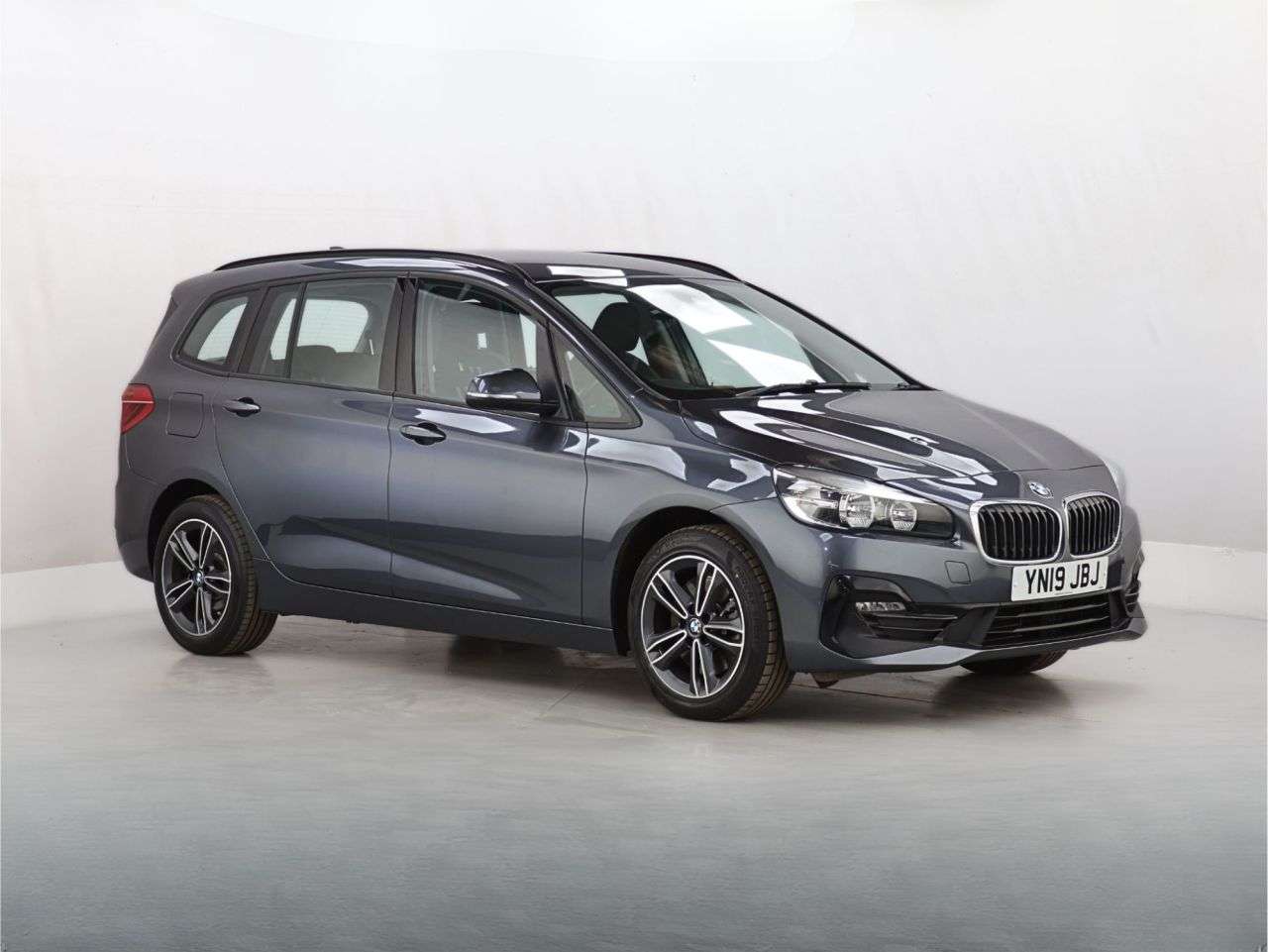 A 2019 BMW 2 SERIES GRAN TOURER 2.0 218d Sport MPV 5dr Diesel Auto Euro 6 (s/s) (150 ps) A 2019 BMW 2 SERIES GRAN TOURER 2.0 218d Sport MPV 5dr Diesel Auto Euro 6 (s/s) (150 ps)
