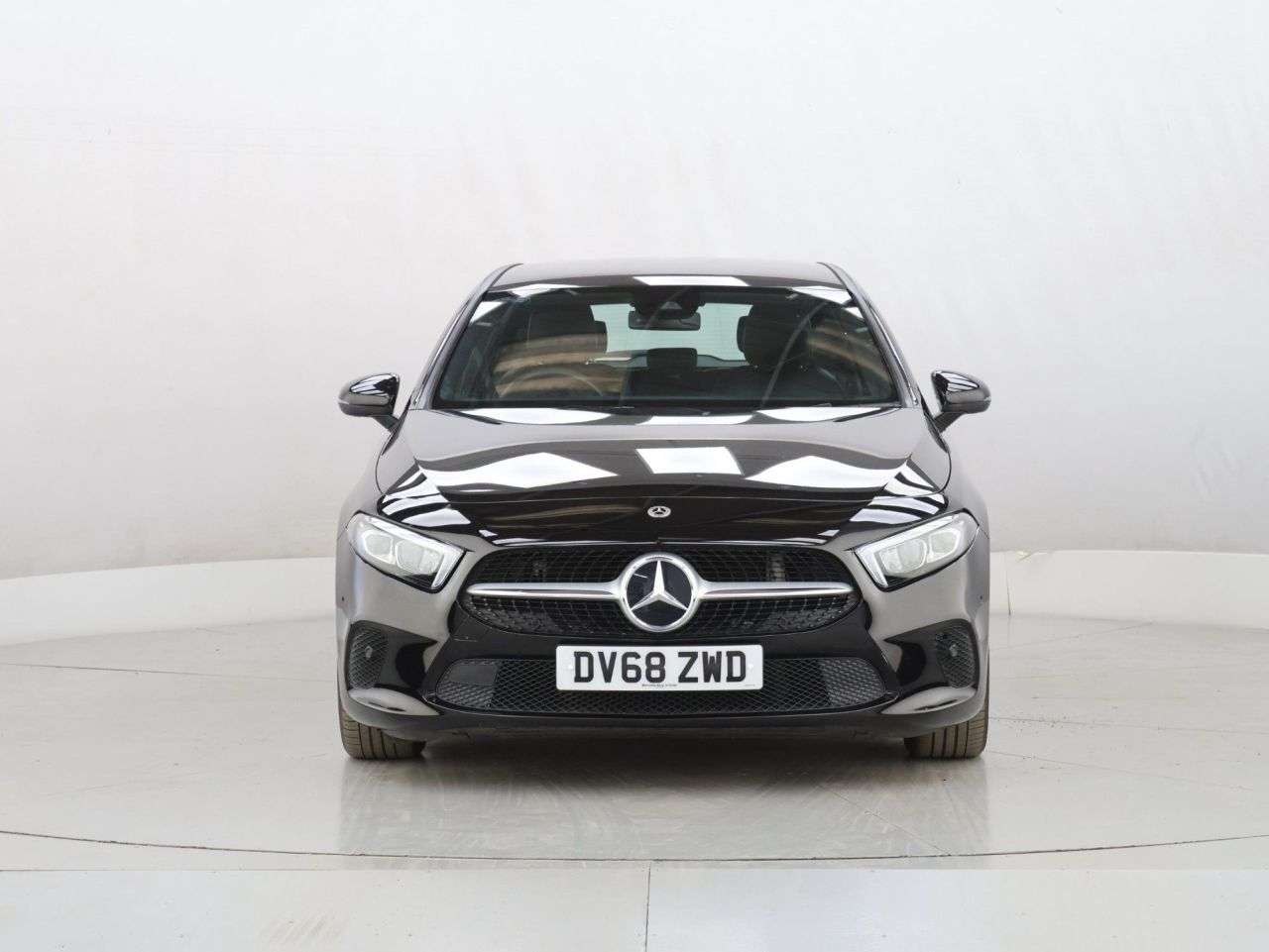 A 2018 MERCEDES-BENZ A CLASS 1.5 A180d Sport (Executive) Hatchback 5dr Diesel 7G-DCT Euro 6 (s/s) (116 p A 2018 MERCEDES-BENZ A CLASS 1.5 A180d Sport (Executive) Hatchback 5dr Diesel 7G-DCT Euro 6 (s/s) (116 p