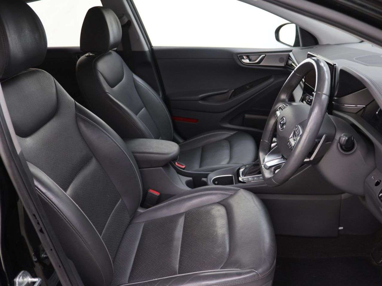 2021 HYUNDAI IONIQ 2021 HYUNDAI IONIQ