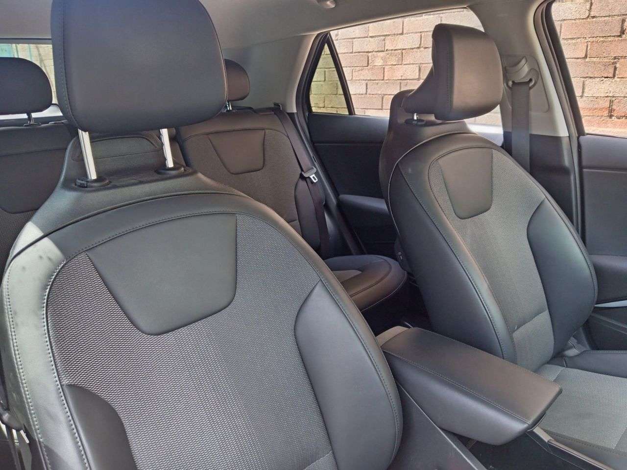 2023 KIA NIRO 2023 KIA NIRO