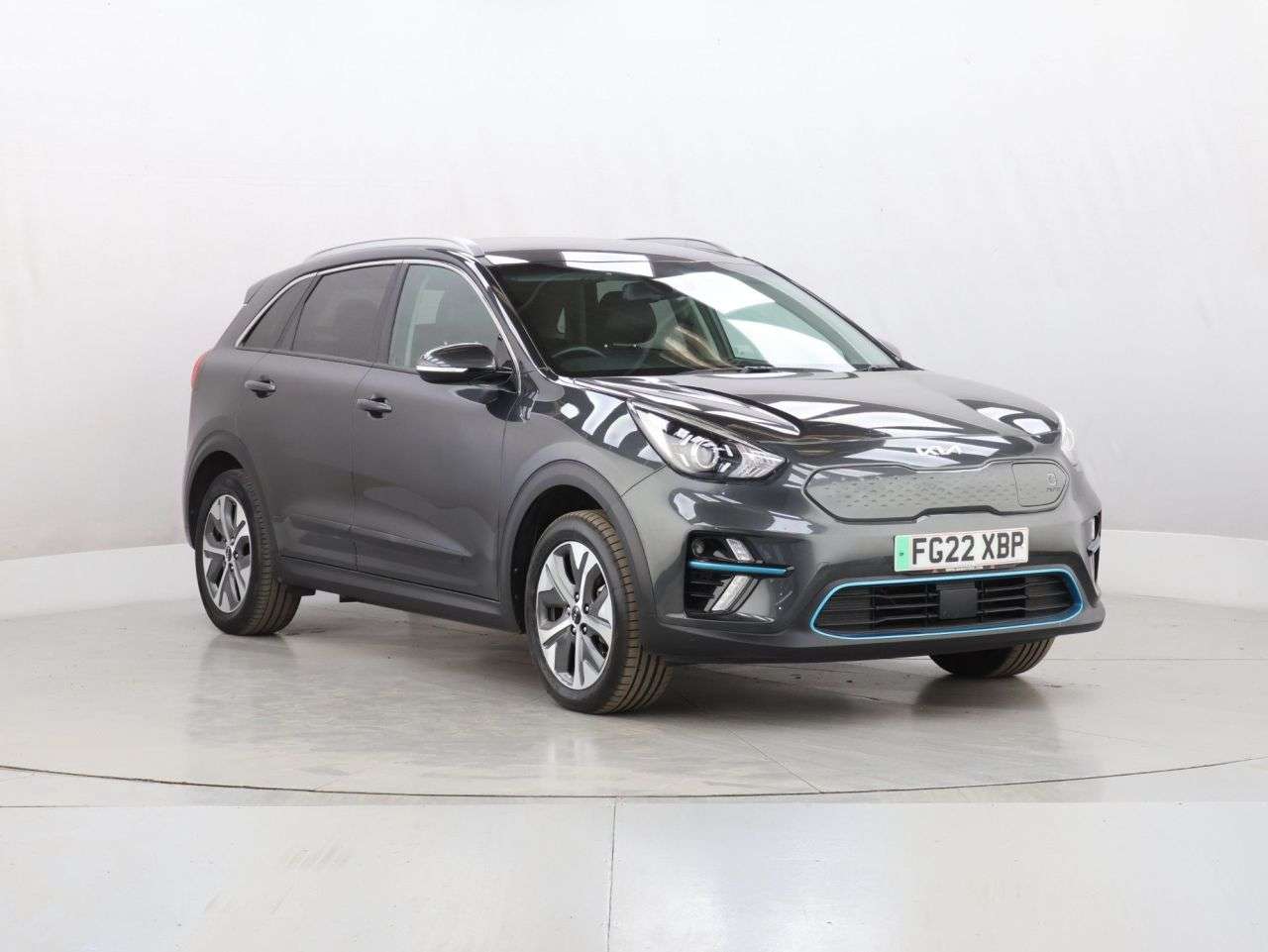 A 2022 KIA NIRO 64kWh 2 SUV 5dr Electric Auto (201 bhp) A 2022 KIA NIRO 64kWh 2 SUV 5dr Electric Auto (201 bhp)