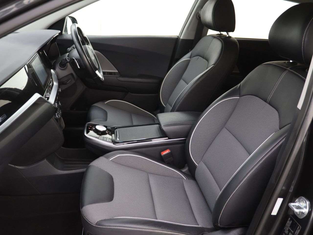 2022 KIA NIRO 2022 KIA NIRO