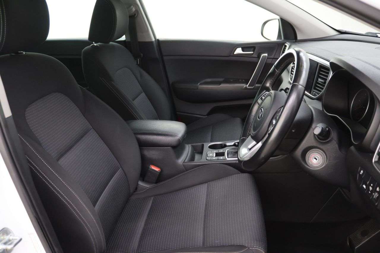 2021 KIA SPORTAGE 2021 KIA SPORTAGE