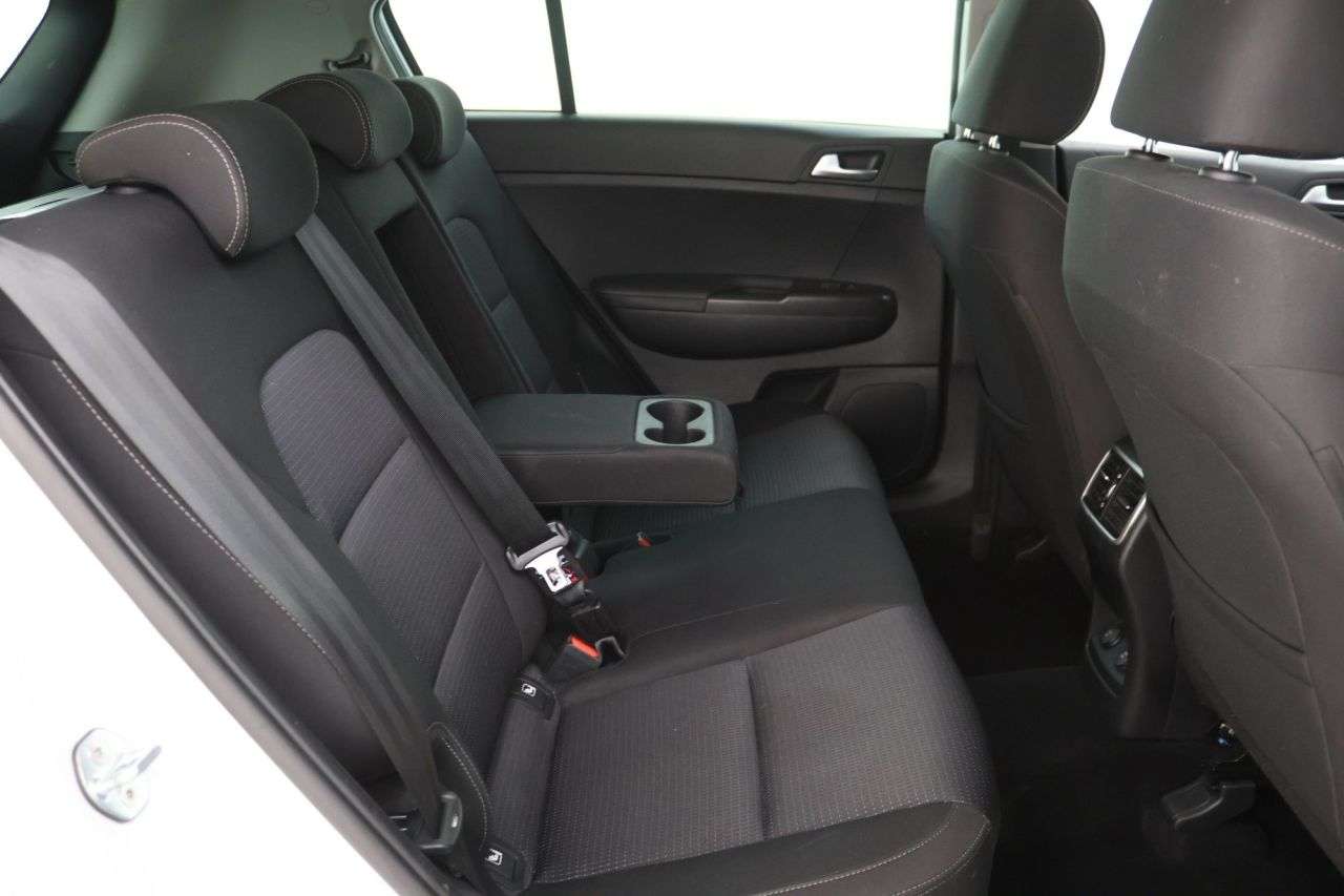 2021 KIA SPORTAGE 2021 KIA SPORTAGE