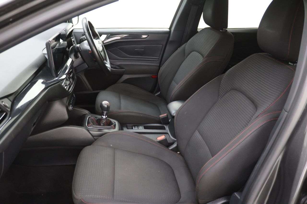 2022 FORD FOCUS 2022 FORD FOCUS