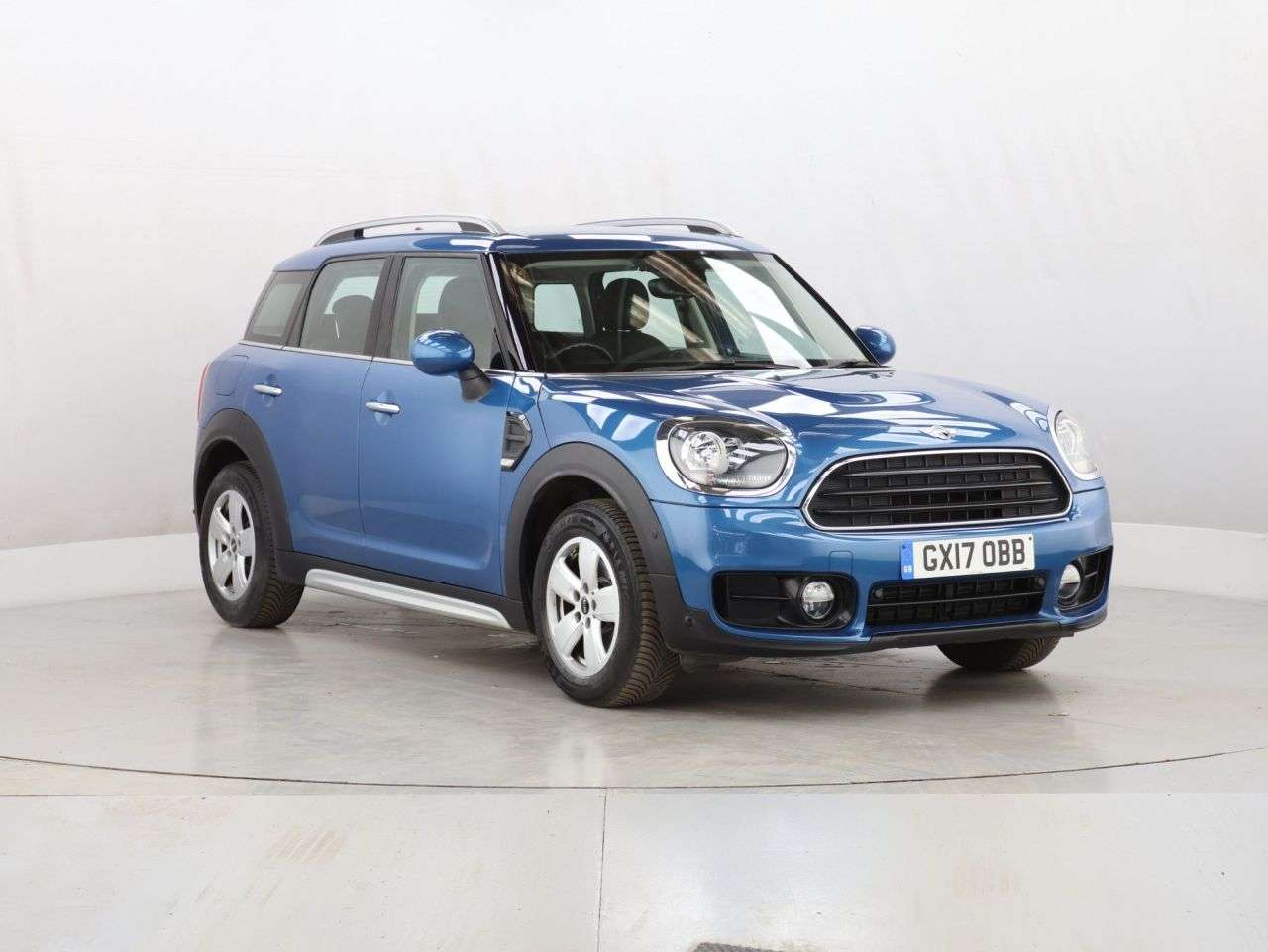 A 2017 MINI COUNTRYMAN 2.0 Cooper D SUV 5dr Diesel Auto Euro 6 (s/s) (150 ps) A 2017 MINI COUNTRYMAN 2.0 Cooper D SUV 5dr Diesel Auto Euro 6 (s/s) (150 ps)