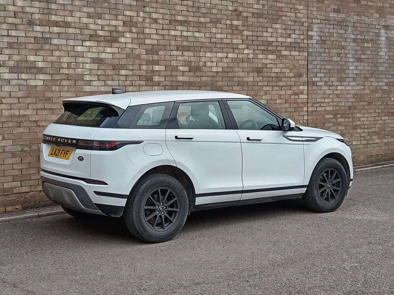 2021 LAND ROVER RANGE ROVER EVOQUE 2021 LAND ROVER RANGE ROVER EVOQUE