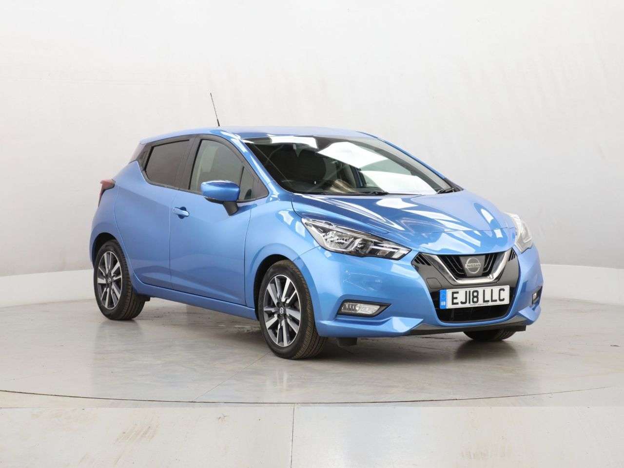 A 2018 NISSAN MICRA 0.9 IG-T N-Connecta Hatchback 5dr Petrol Manual Euro 6 (s/s) (90 ps) A 2018 NISSAN MICRA 0.9 IG-T N-Connecta Hatchback 5dr Petrol Manual Euro 6 (s/s) (90 ps)
