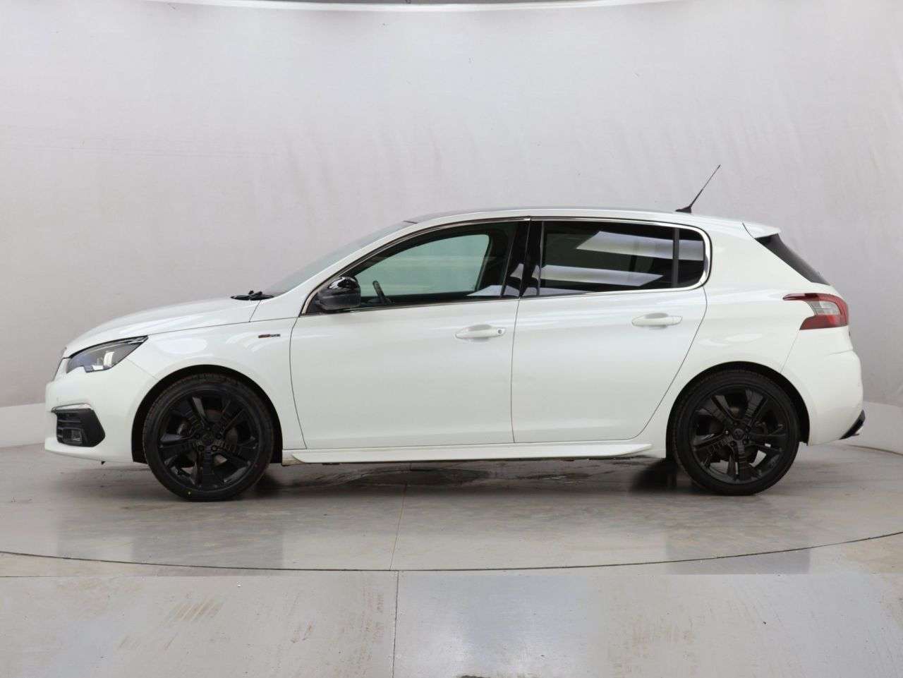 2017 PEUGEOT 308 2017 PEUGEOT 308