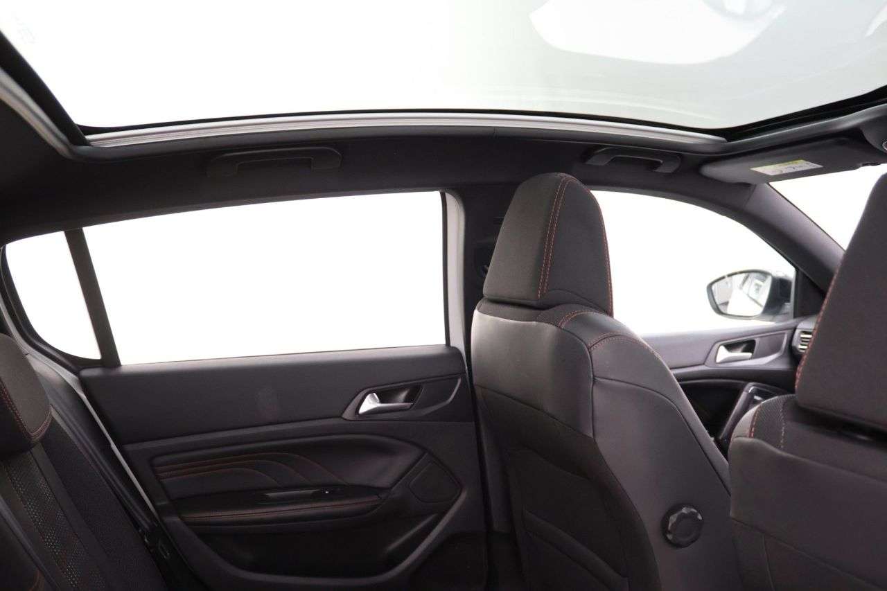 2017 PEUGEOT 308 2017 PEUGEOT 308