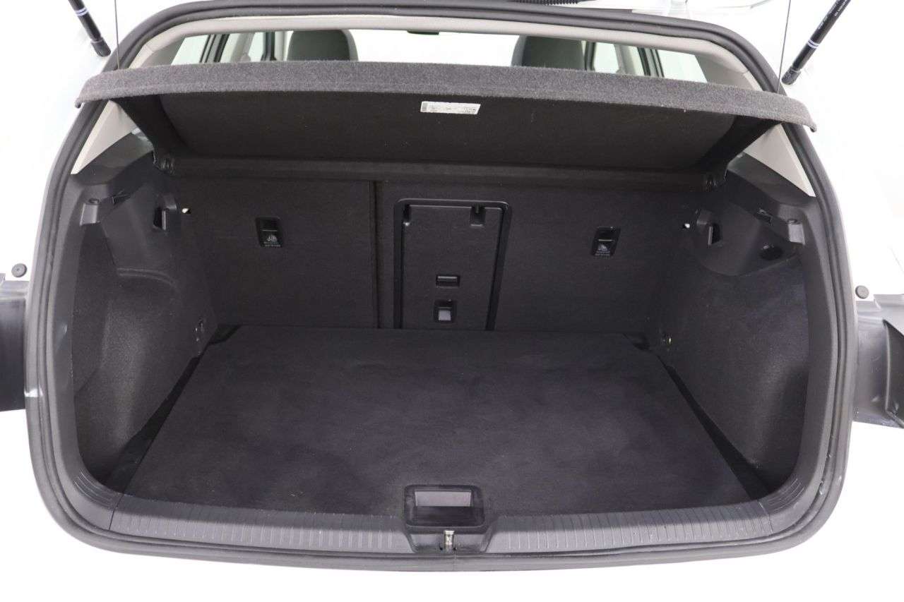 2023 VOLKSWAGEN GOLF 2023 VOLKSWAGEN GOLF