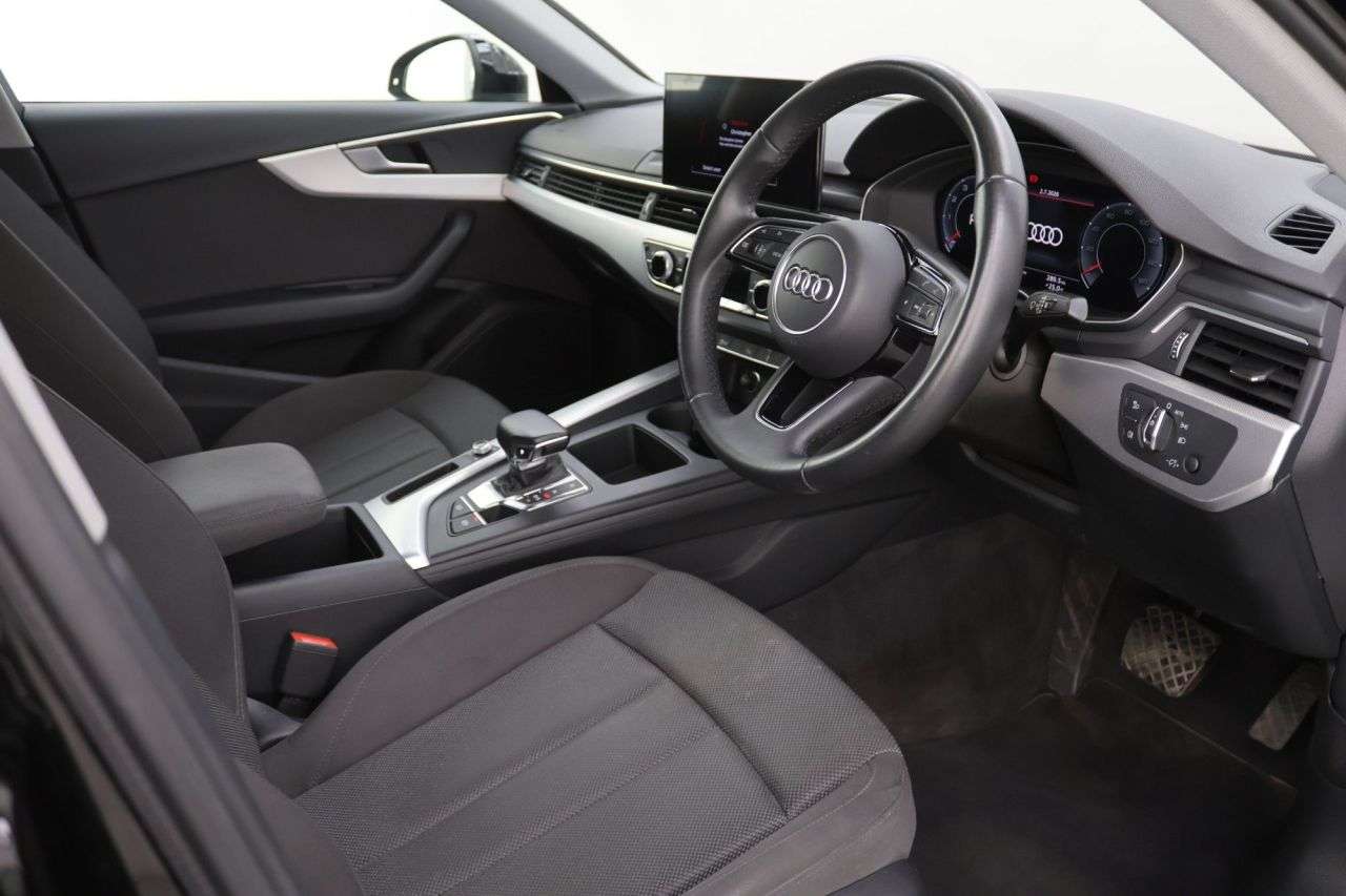 2022 AUDI A4 2022 AUDI A4
