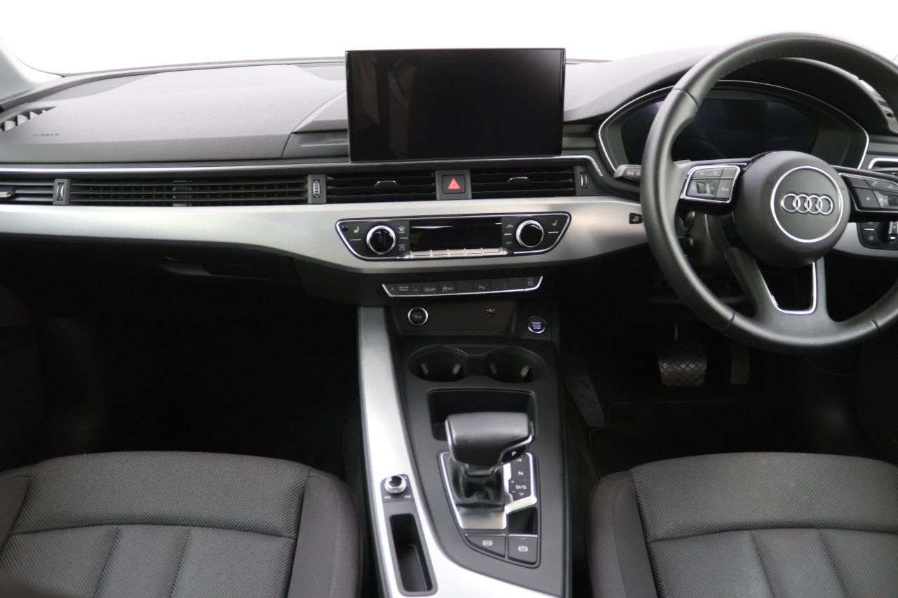 2022 AUDI A4 2022 AUDI A4