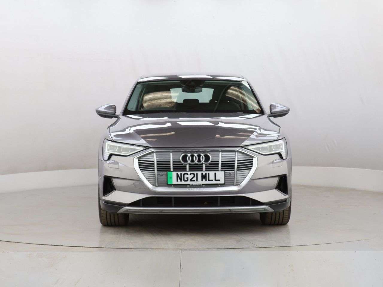 A 2021 AUDI E-TRON 50 Technik SUV 5dr Electric Auto quattro 71.2kWh (11kW Charger) (313 ps) A 2021 AUDI E-TRON 50 Technik SUV 5dr Electric Auto quattro 71.2kWh (11kW Charger) (313 ps)
