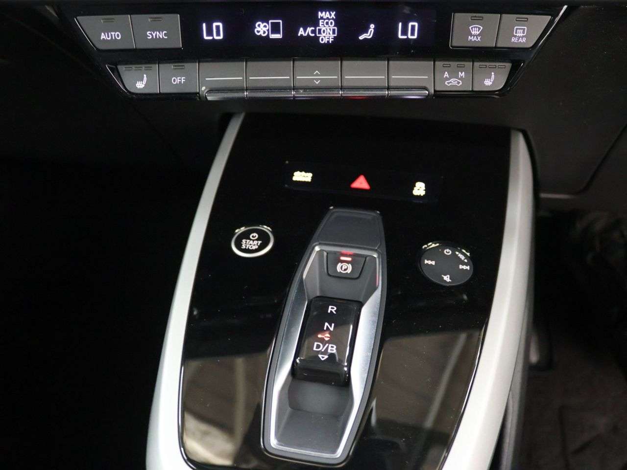 2023 AUDI Q4 E-TRON 2023 AUDI Q4 E-TRON