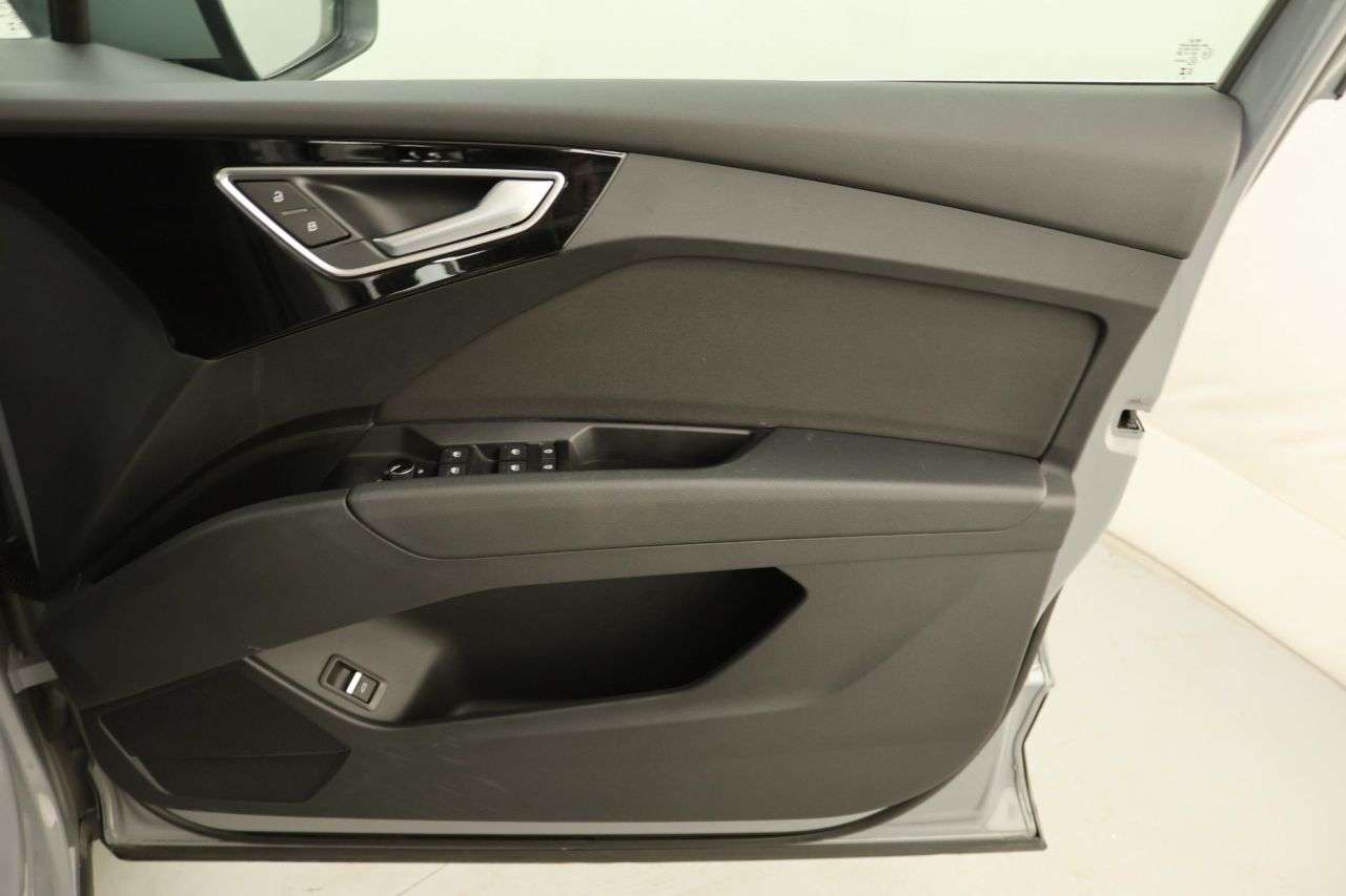 2023 AUDI Q4 E-TRON 2023 AUDI Q4 E-TRON