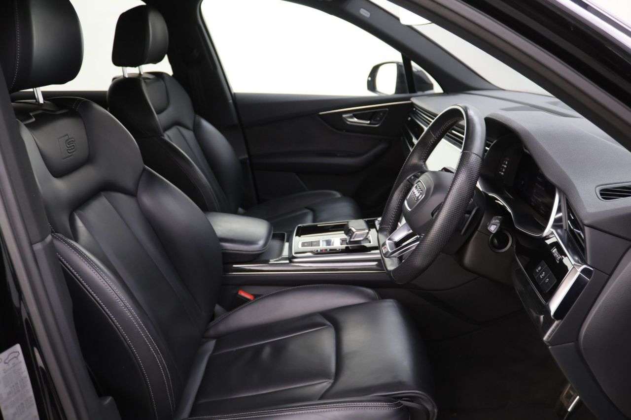 2020 AUDI Q7 2020 AUDI Q7