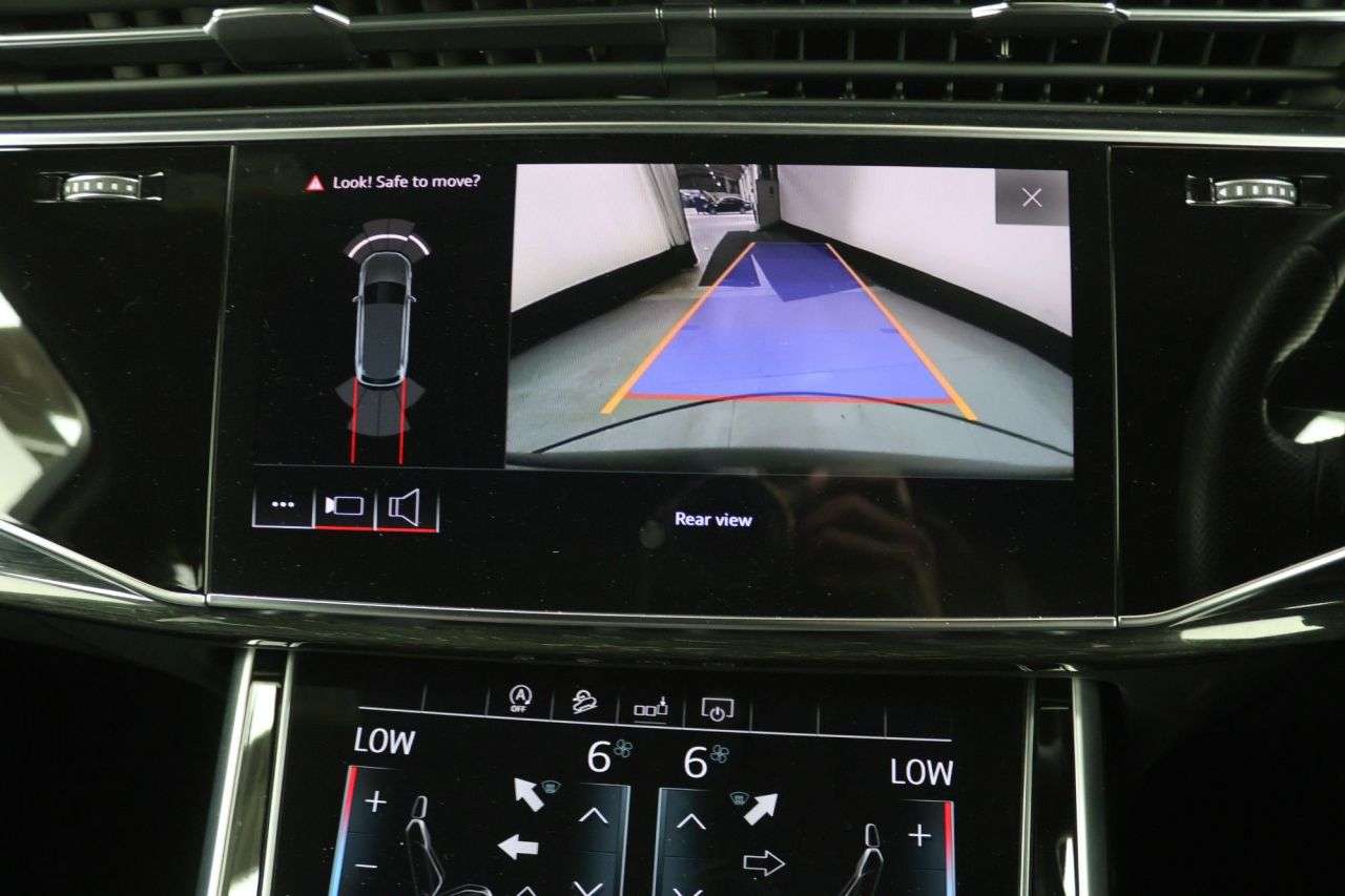 2020 AUDI Q7 2020 AUDI Q7