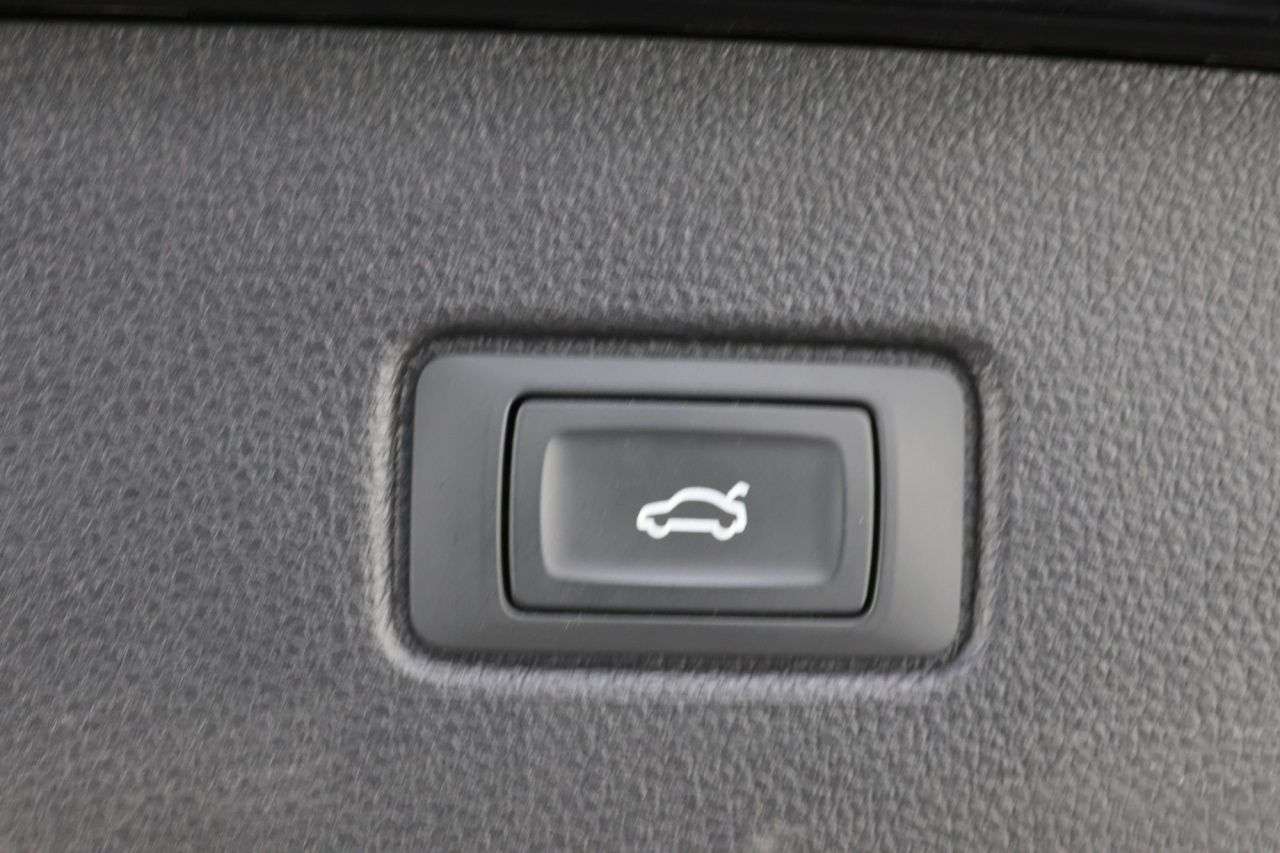 2020 AUDI Q7 2020 AUDI Q7