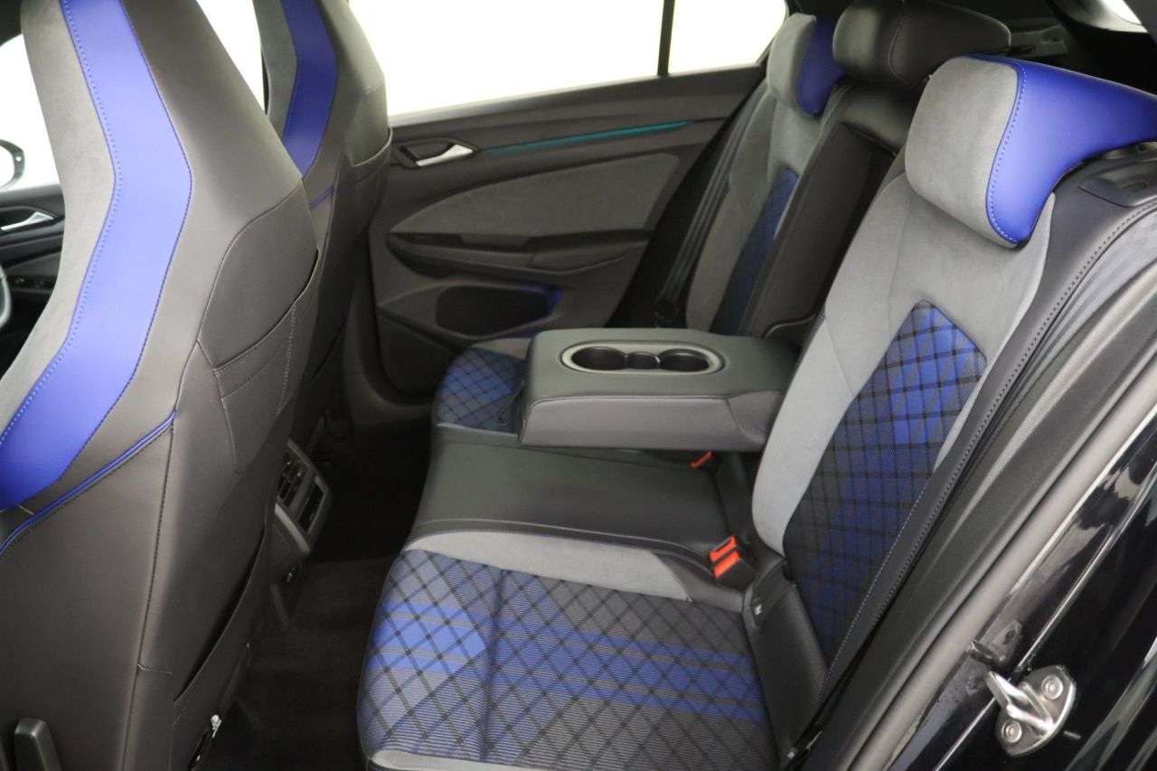 2022 VOLKSWAGEN GOLF 2022 VOLKSWAGEN GOLF