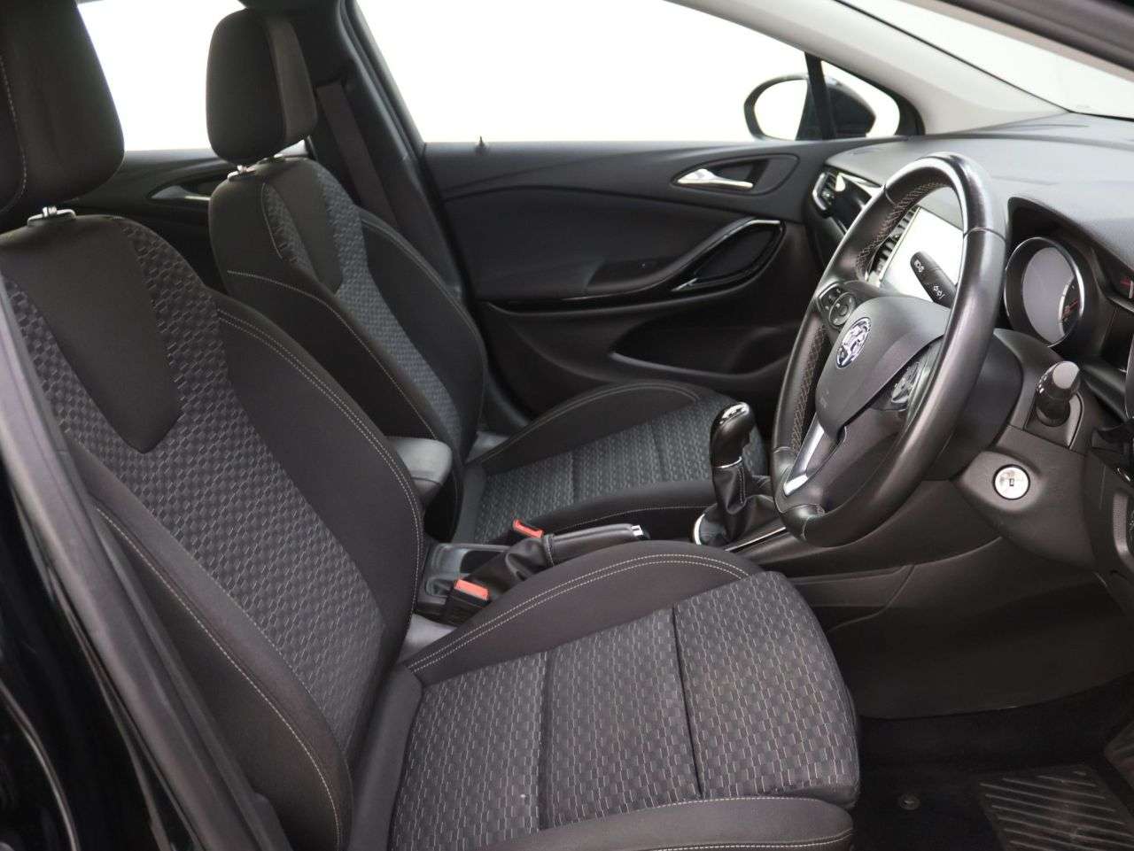 2018 VAUXHALL ASTRA 2018 VAUXHALL ASTRA
