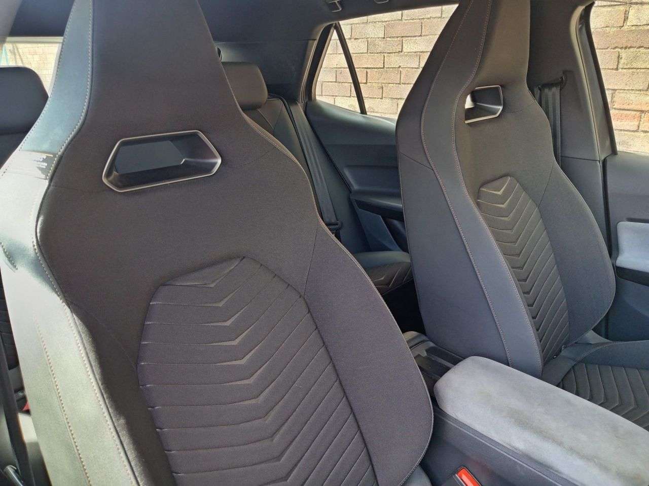 2023 CUPRA BORN 2023 CUPRA BORN