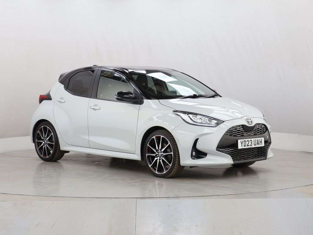 2023 TOYOTA YARIS 2023 TOYOTA YARIS