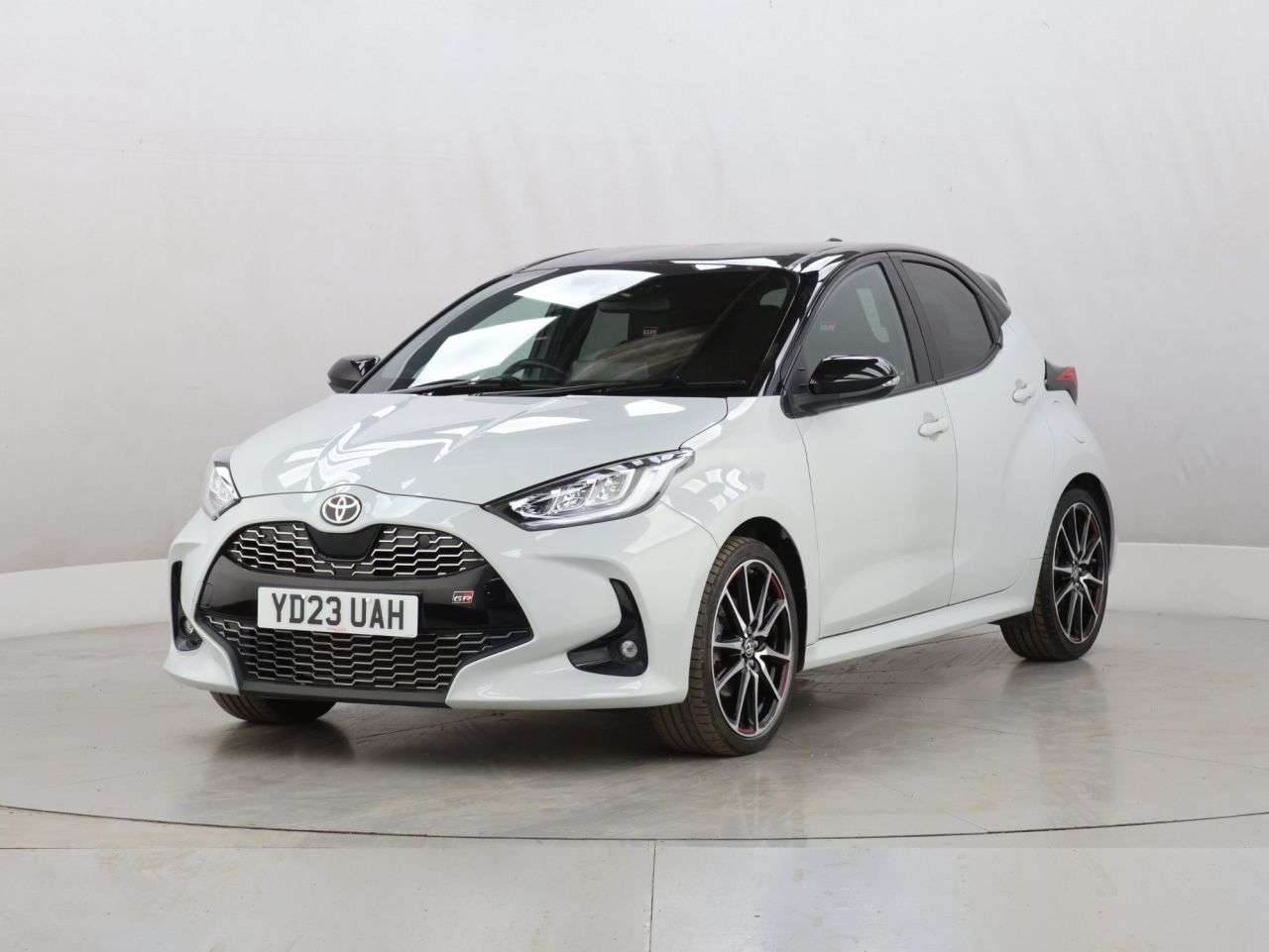 2023 TOYOTA YARIS 2023 TOYOTA YARIS