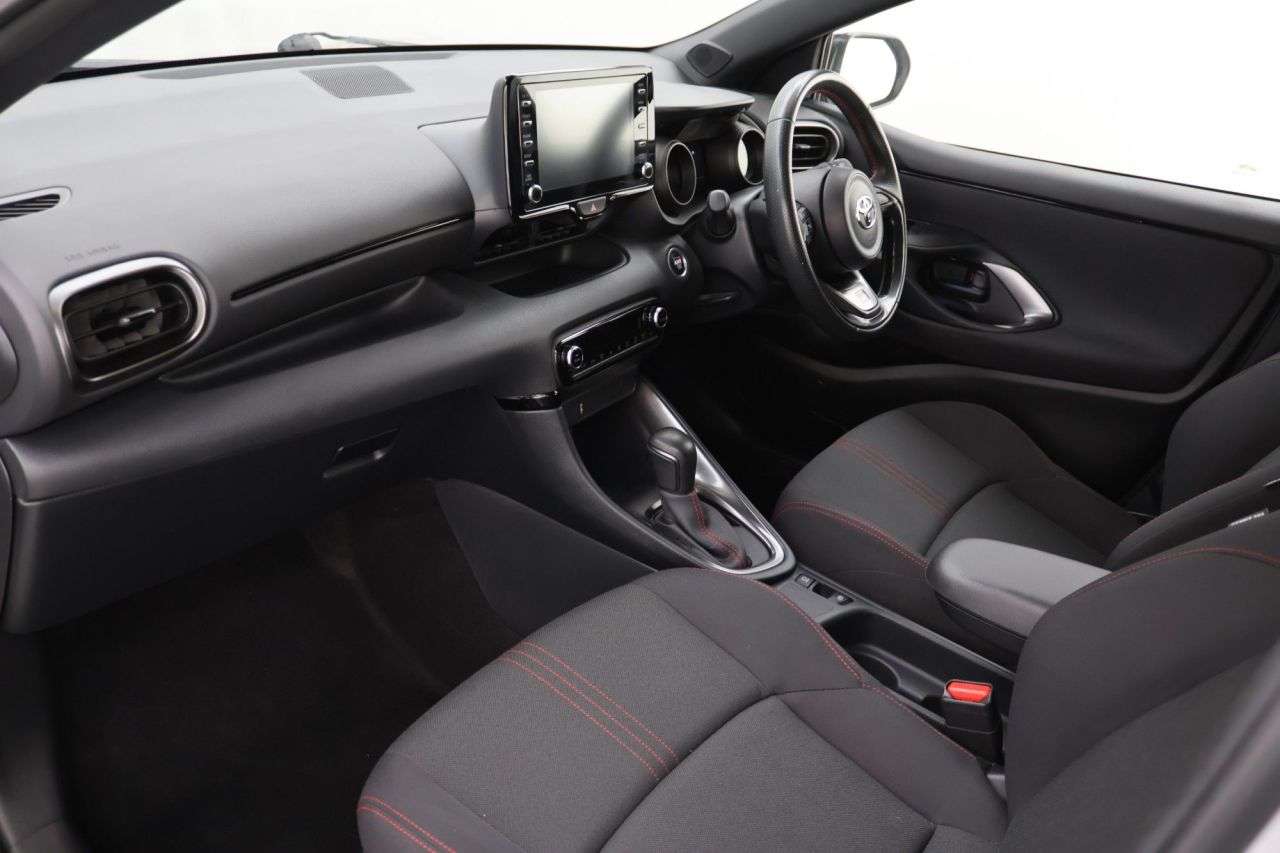 2023 TOYOTA YARIS 2023 TOYOTA YARIS