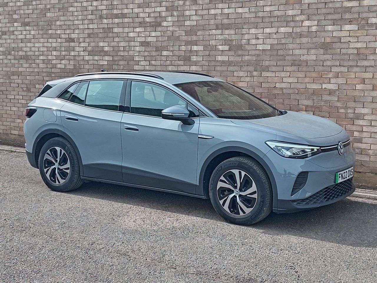 A 2022 VOLKSWAGEN ID4 Pure 52kWh Life SUV 5dr Electric Auto (148 ps) A 2022 VOLKSWAGEN ID4 Pure 52kWh Life SUV 5dr Electric Auto (148 ps)