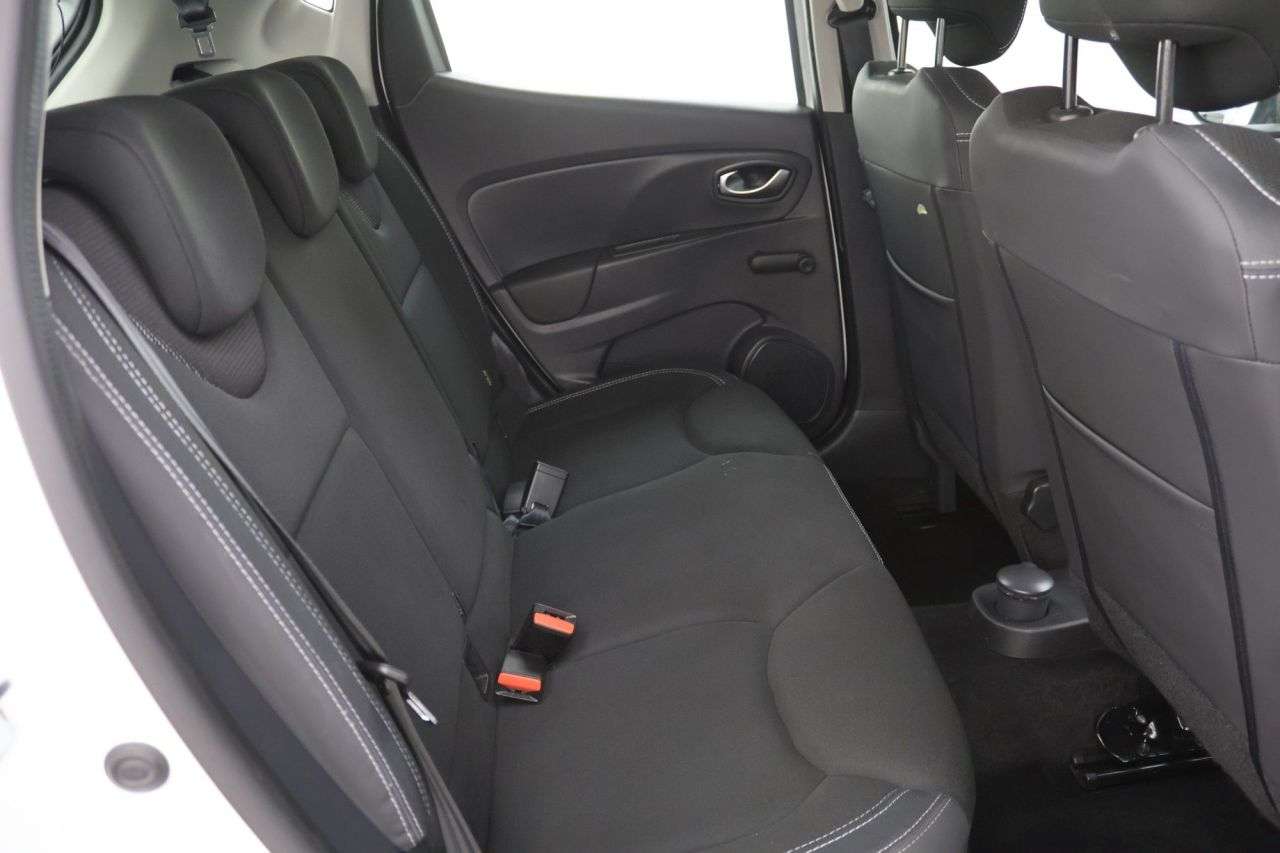 2018 RENAULT CLIO 2018 RENAULT CLIO