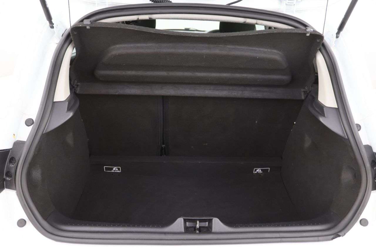 2018 RENAULT CLIO 2018 RENAULT CLIO