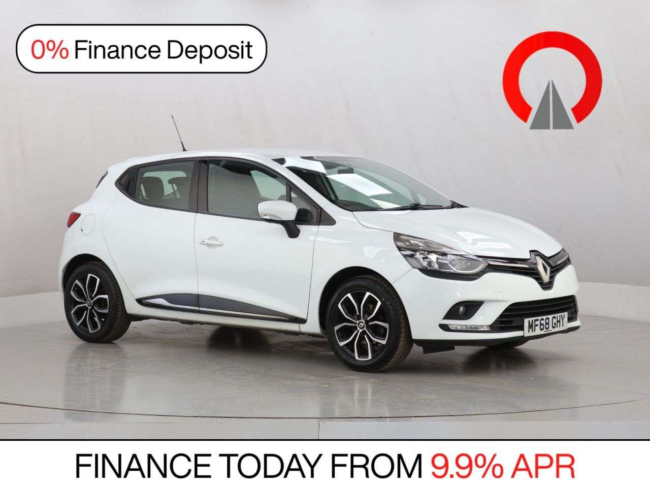 A 2018 RENAULT CLIO 0.9 TCe Play Hatchback 5dr Petrol Manual Euro 6 (s/s) (75 ps) A 2018 RENAULT CLIO 0.9 TCe Play Hatchback 5dr Petrol Manual Euro 6 (s/s) (75 ps)