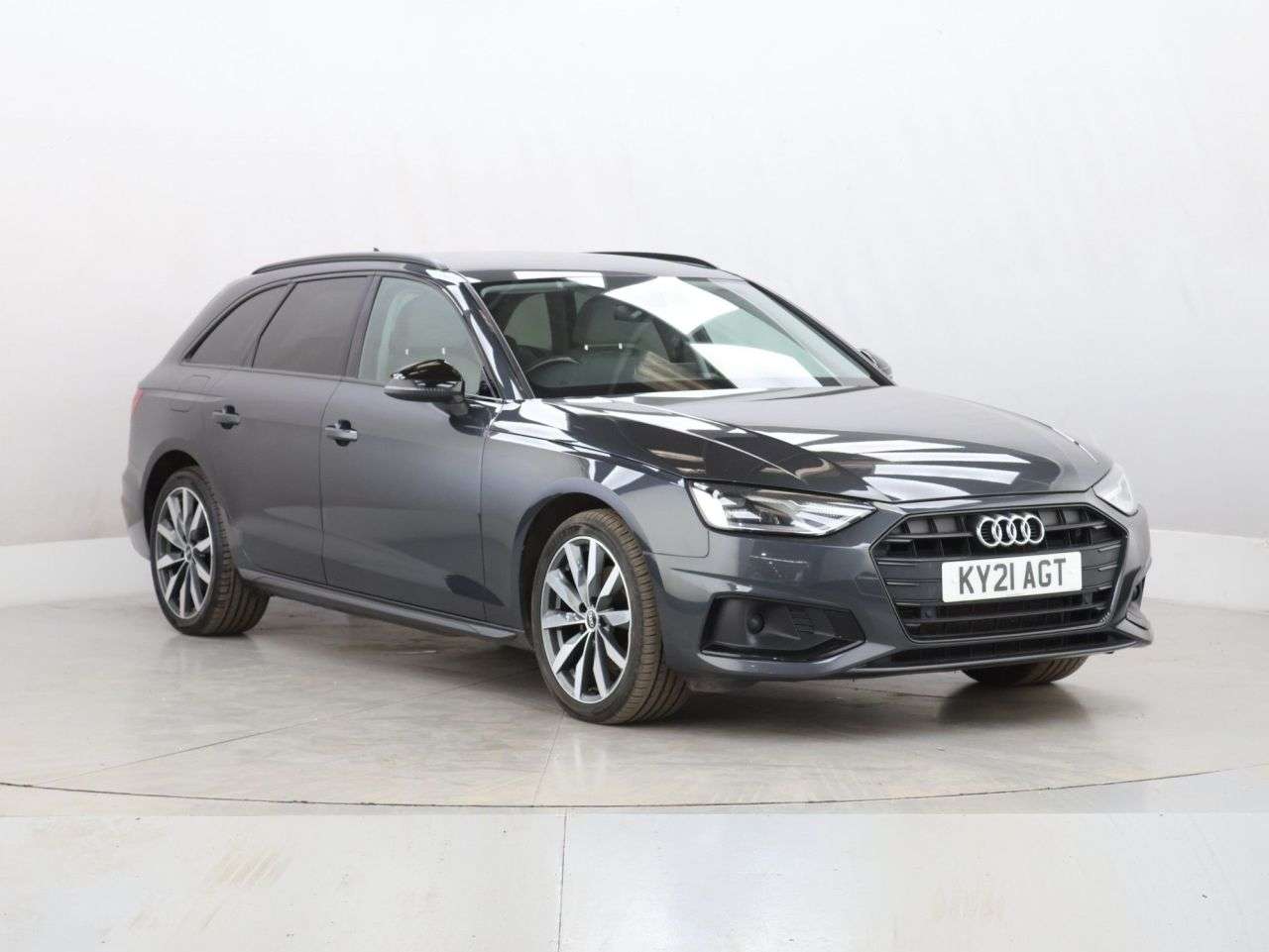 A 2021 AUDI A4 AVANT 2.0 TDI 30 Sport Edition Estate 5dr Diesel S Tronic Euro 6 (s/s) (136 ps) A 2021 AUDI A4 AVANT 2.0 TDI 30 Sport Edition Estate 5dr Diesel S Tronic Euro 6 (s/s) (136 ps)