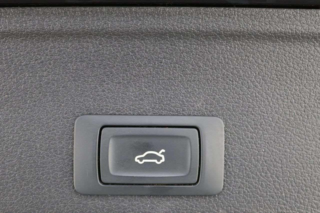 2021 AUDI A4 AVANT 2021 AUDI A4 AVANT