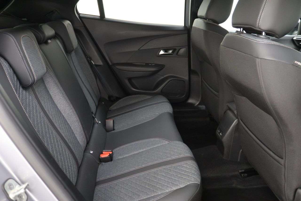 2024 PEUGEOT 2008 2024 PEUGEOT 2008