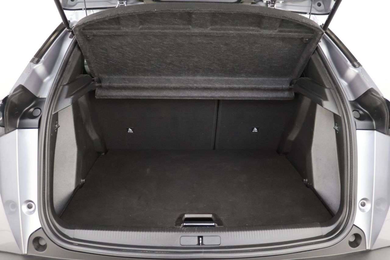 2024 PEUGEOT 2008 2024 PEUGEOT 2008