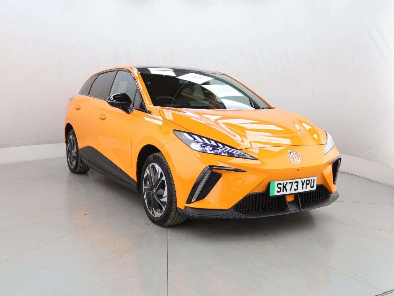 A 2023 MG MG 4 64kWh Trophy Long Range Hatchback 5dr Electric Auto (203 ps) A 2023 MG MG 4 64kWh Trophy Long Range Hatchback 5dr Electric Auto (203 ps)