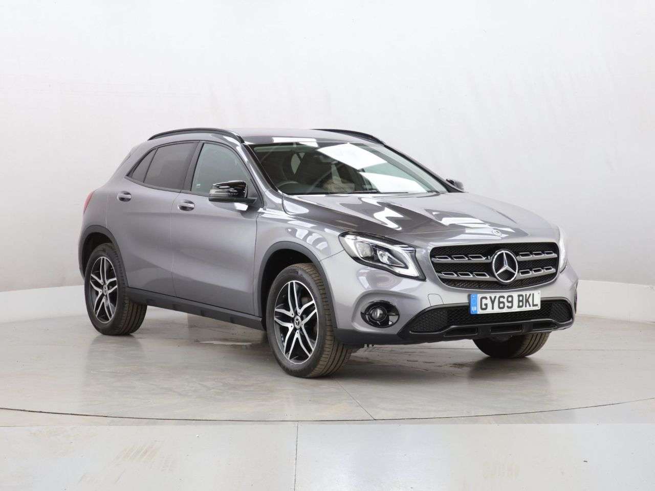 A 2019 MERCEDES-BENZ GLA CLASS 1.6 GLA180 GPF Urban Edition SUV 5dr Petrol 7G-DCT Euro 6 (s/s) (122 ps) A 2019 MERCEDES-BENZ GLA CLASS 1.6 GLA180 GPF Urban Edition SUV 5dr Petrol 7G-DCT Euro 6 (s/s) (122 ps)