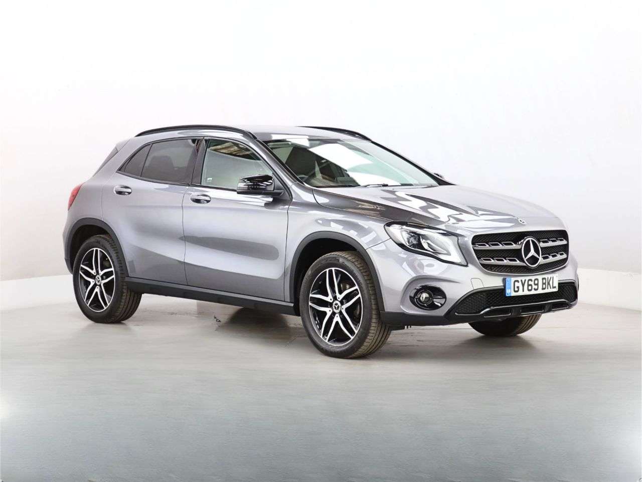 A 2019 MERCEDES-BENZ GLA CLASS 1.6 GLA180 GPF Urban Edition SUV 5dr Petrol 7G-DCT Euro 6 (s/s) (122 ps) A 2019 MERCEDES-BENZ GLA CLASS 1.6 GLA180 GPF Urban Edition SUV 5dr Petrol 7G-DCT Euro 6 (s/s) (122 ps)