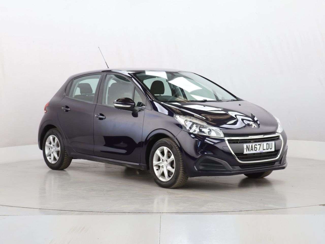 A 2017 PEUGEOT 208 1.2 PureTech Active Hatchback 5dr Petrol Manual Euro 6 (68 ps) A 2017 PEUGEOT 208 1.2 PureTech Active Hatchback 5dr Petrol Manual Euro 6 (68 ps)